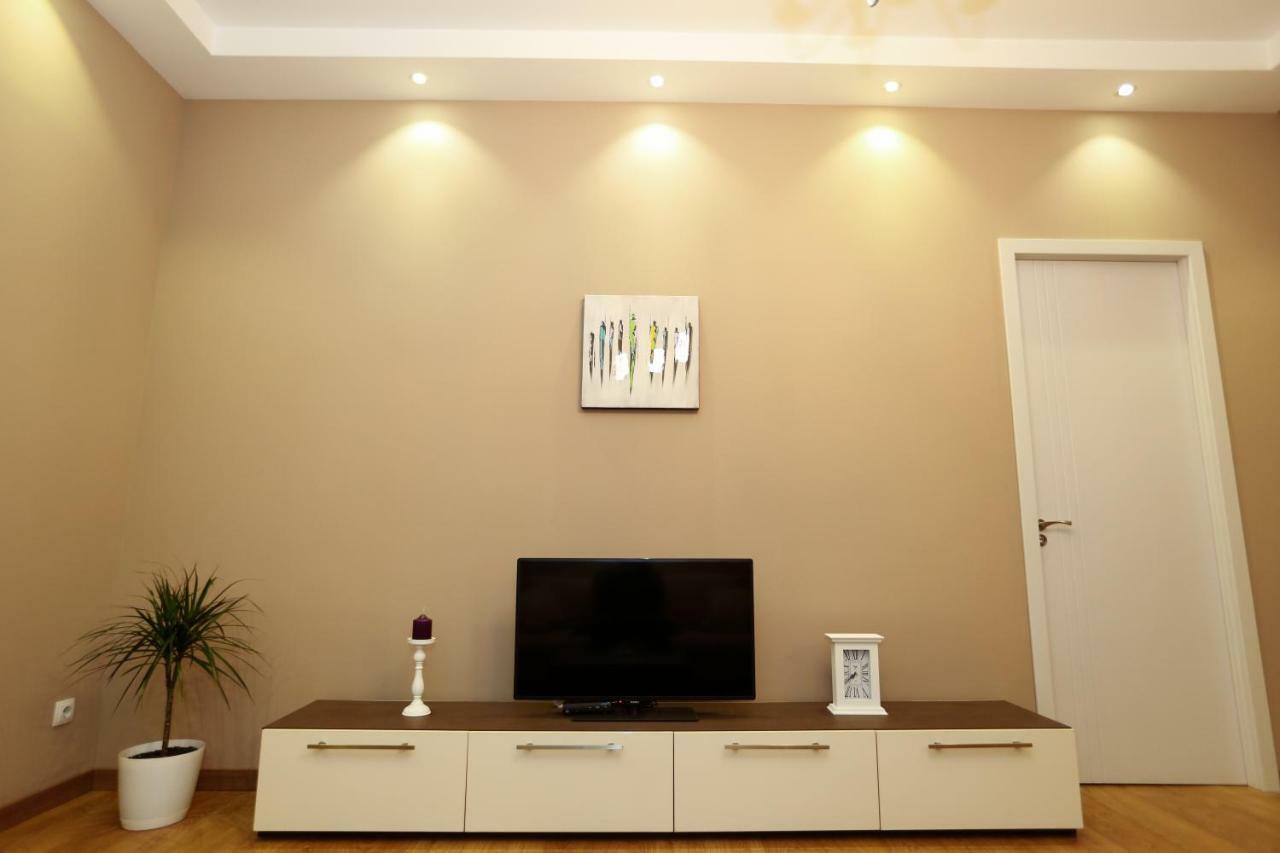 City Center Apartment Тбилиси Екстериор снимка