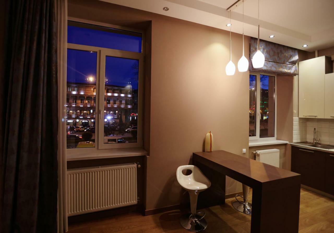 City Center Apartment Тбилиси Екстериор снимка