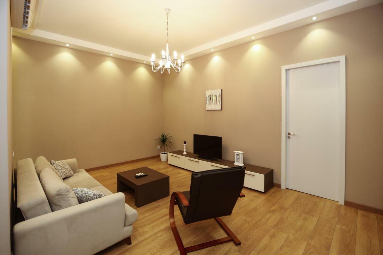 City Center Apartment Тбилиси Екстериор снимка