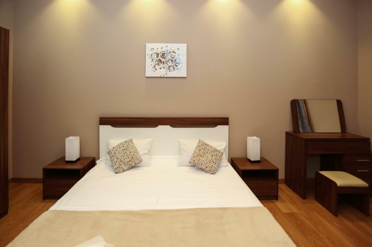 City Center Apartment Тбилиси Екстериор снимка