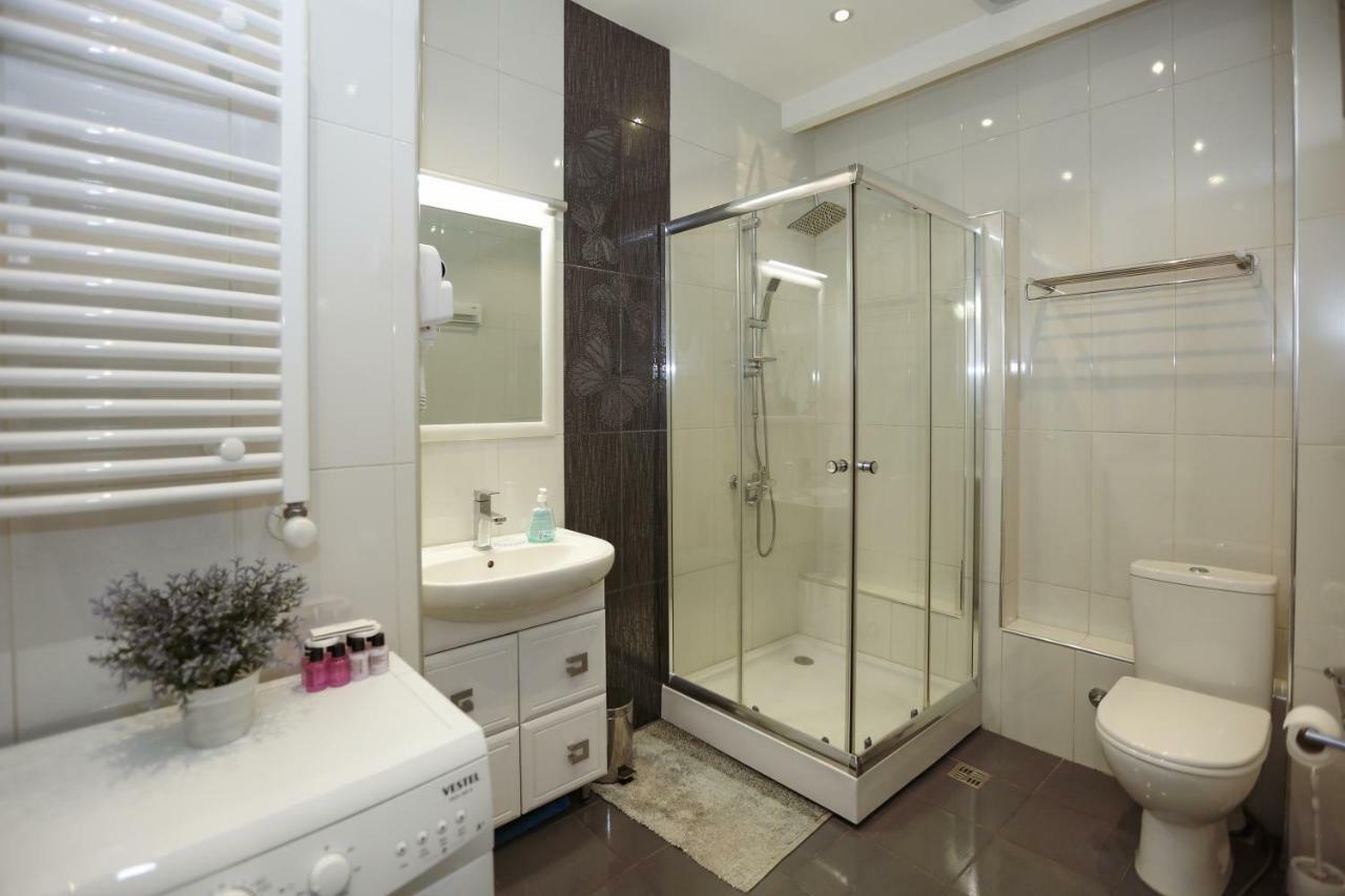 City Center Apartment Тбилиси Екстериор снимка