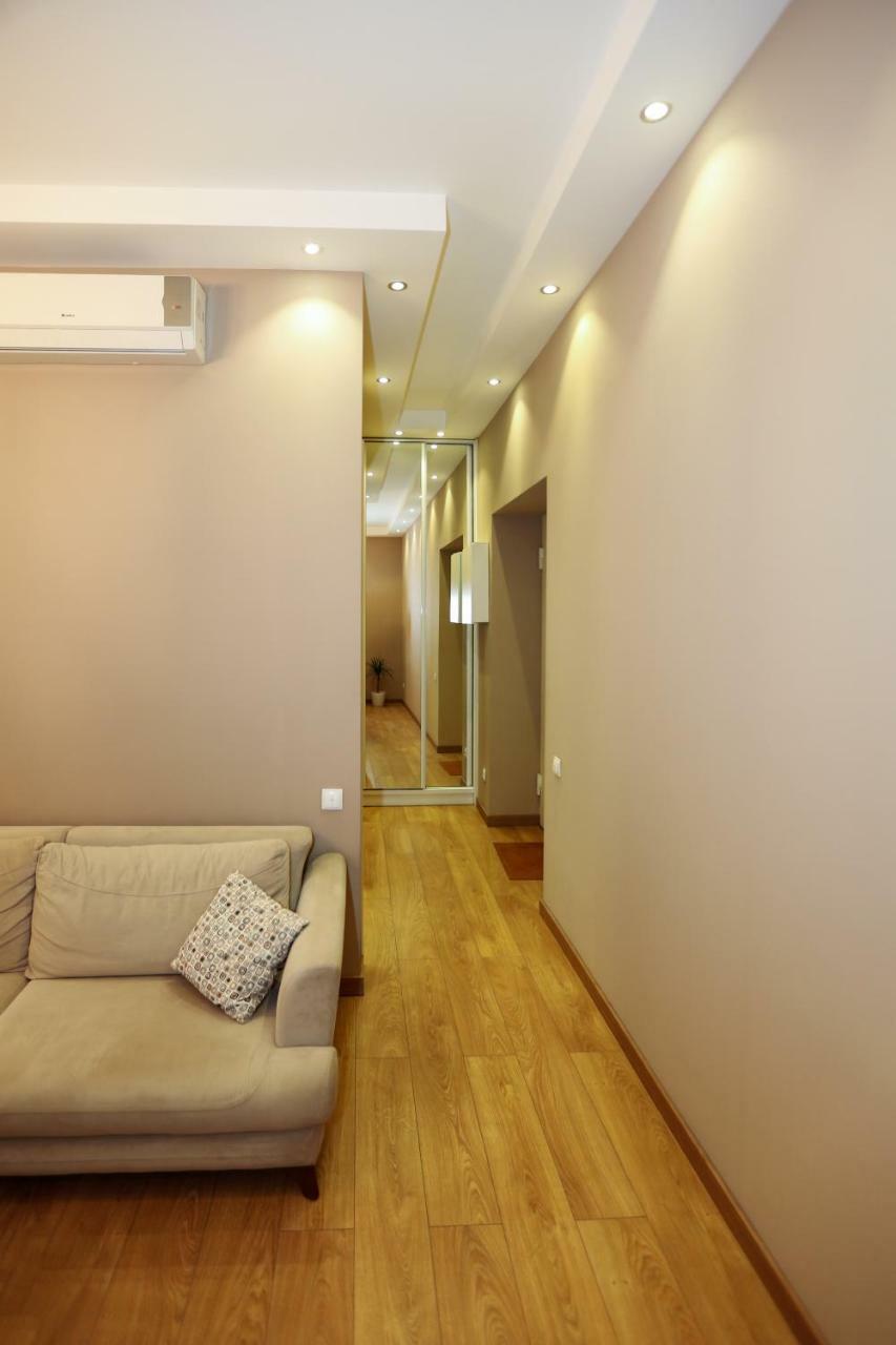 City Center Apartment Тбилиси Екстериор снимка